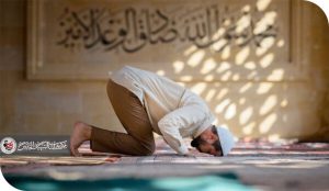 أدسمُ الطعام، وأتمُّ الصلاة، وأسلمُ الموقف