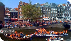 جنون نيسان: عيدٌ للفقراء والملوك