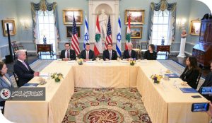 لا تكونوا شركاء في حكومة تشارك الاحتلال بقتلكم!