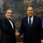 هل روسيا تدافع عن حق إيران بالتخصيب؟