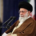 حين تكتب الجماهير سيرة القائد