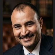 علاء الطائي