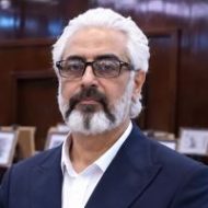 علي عاتب